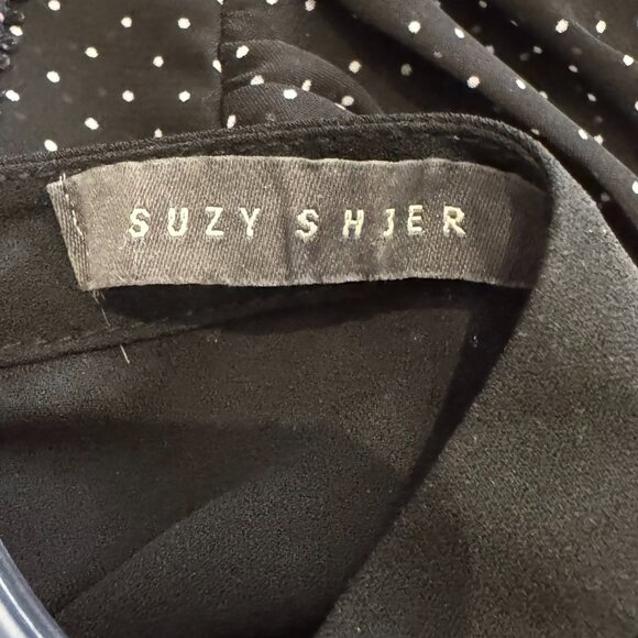 #154  NWOT Women's Suzy Shier Lace and Ruffle Blouse, Black, Size Large - Picture 5 of 6